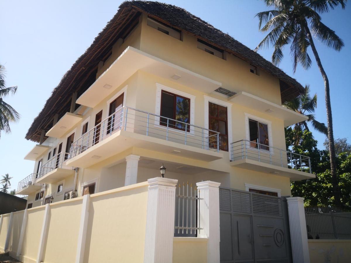 Mambo Inn นูงวี ภายนอก รูปภาพ